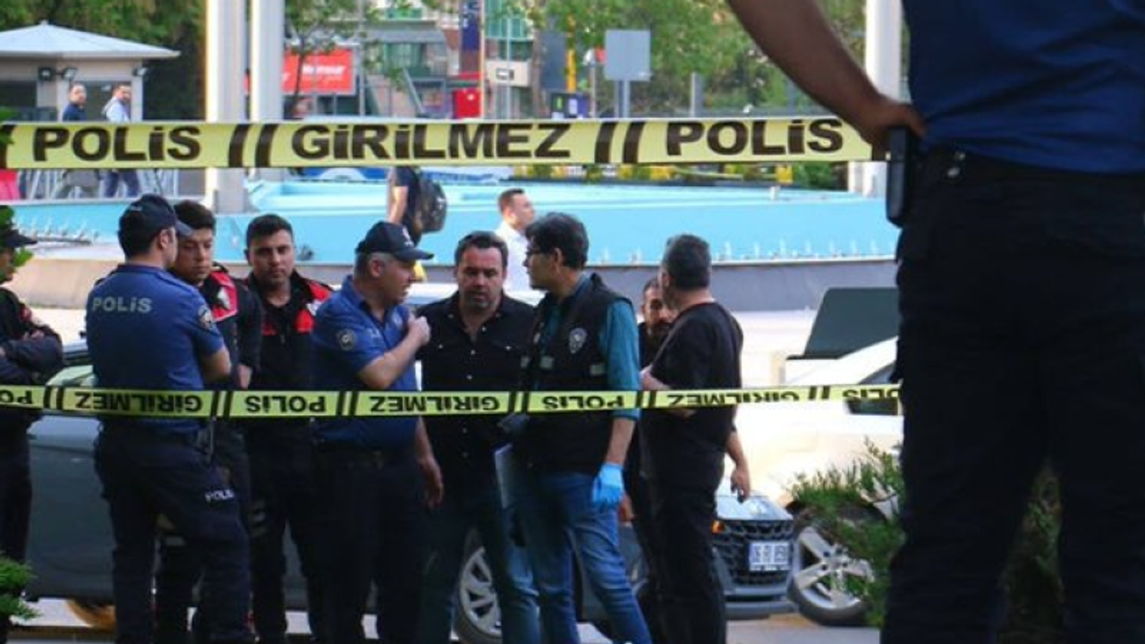 TBMM Önünde Silah Sesleri!