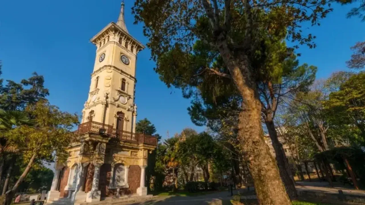 İzmit Saat Kulesi: Kocaeli'de Gezilecek Tarihi Yer