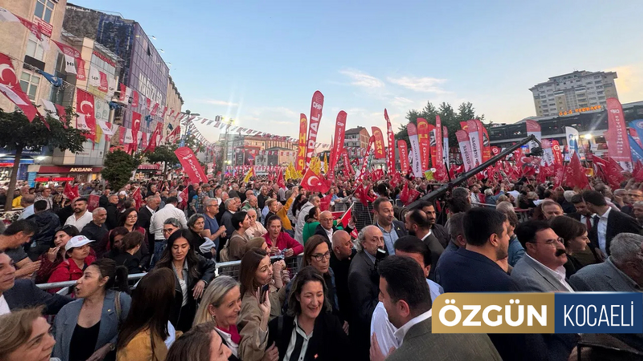 İmamoğlu mitinginde İmamoğlu alınmadı! Özgür Özel Bekleniyor