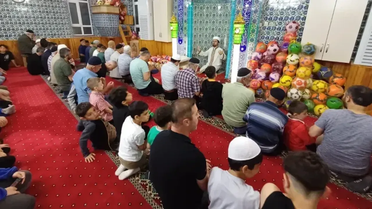 Tepeköy Mevlana Camii’nde “Gençlik Fetih Buluşması” programı düzenlendi