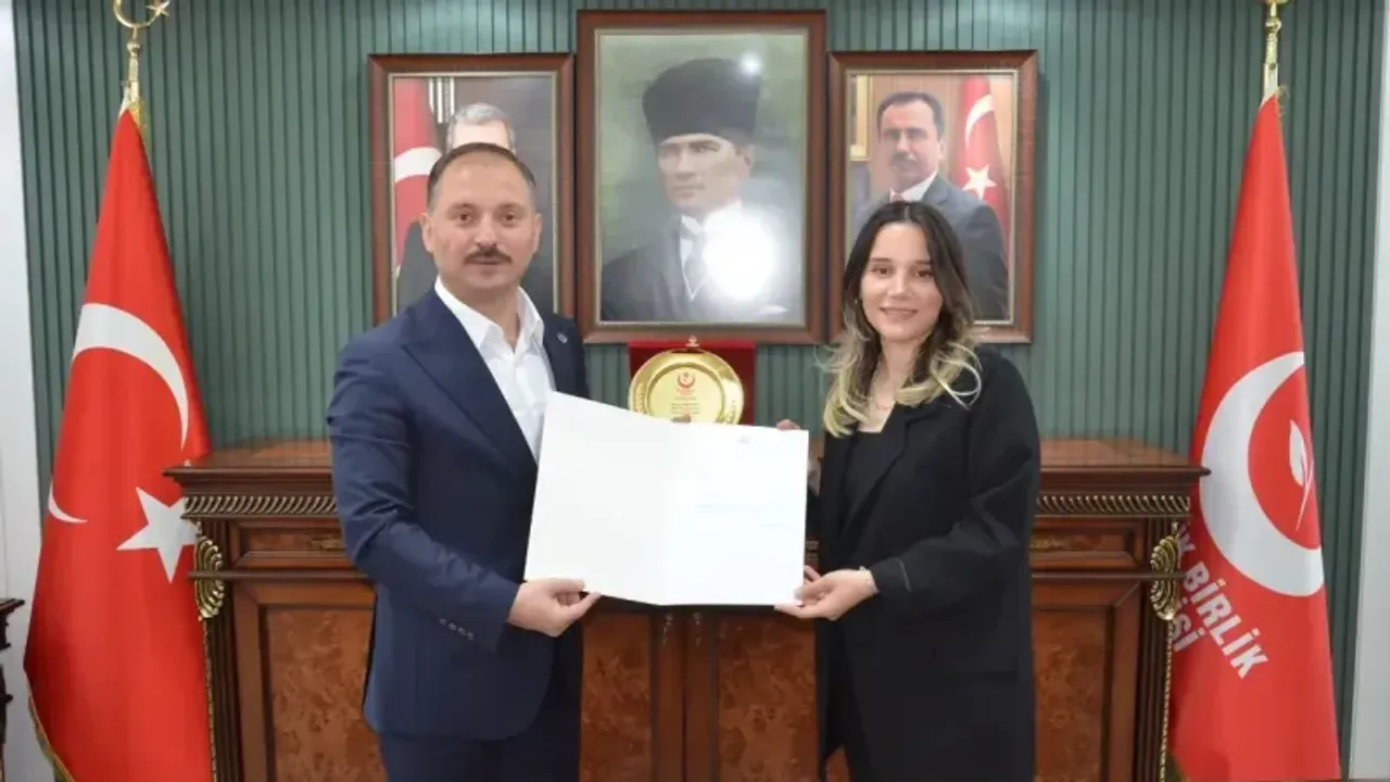 Büyük Birlik Partisi Kocaeli İl Kadın Kolları Başkanlığına Sema Tiryakioğlu Atandı