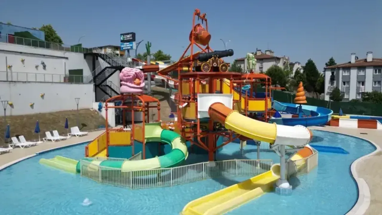 İzmit Belediyesi Aquapark’ı 23 Haziran’da Kapılarını Açıyor!