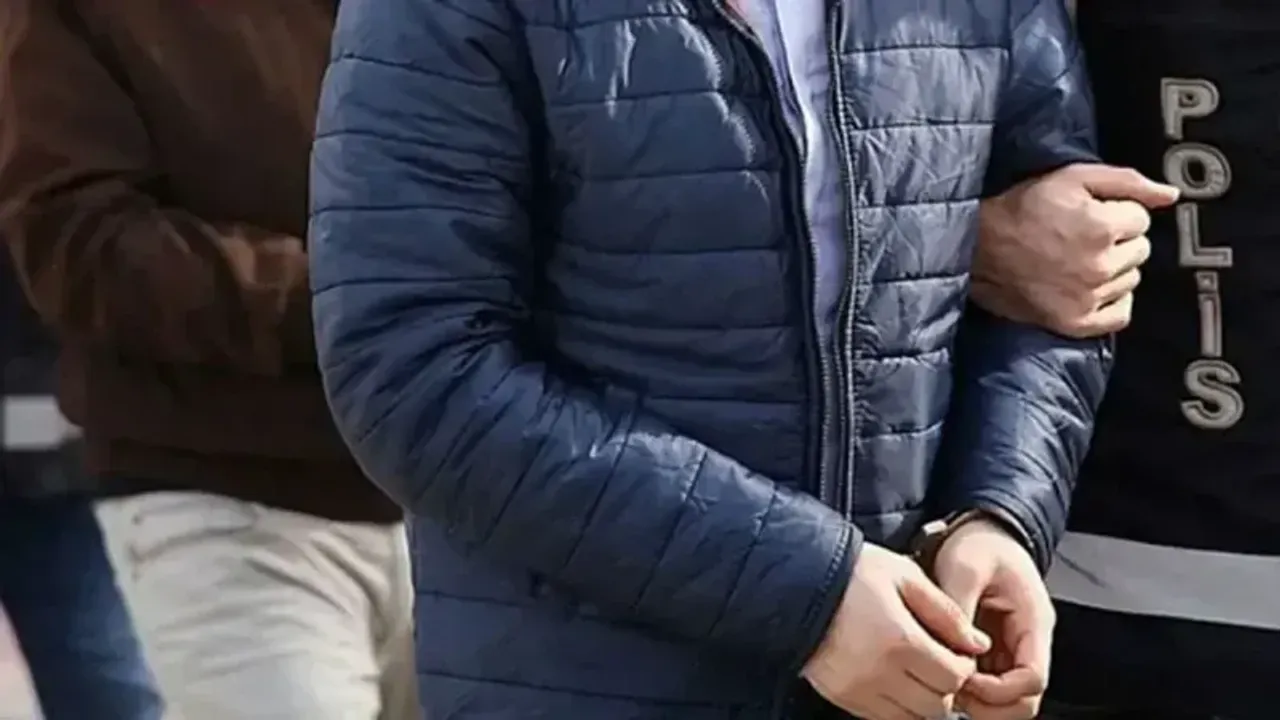 İzmit’te Aranan 10 Şahıs Yakalandı