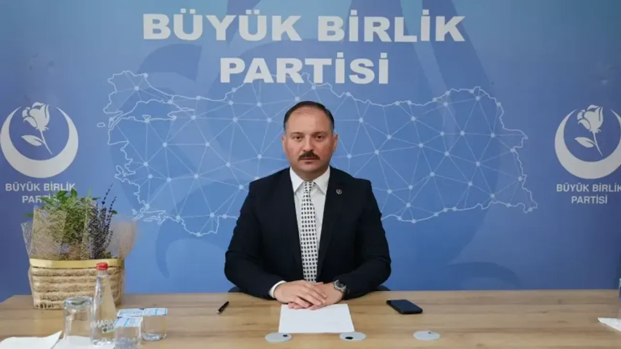 Metehan Küpçü’den Gündeme Dair Net Mesajlar