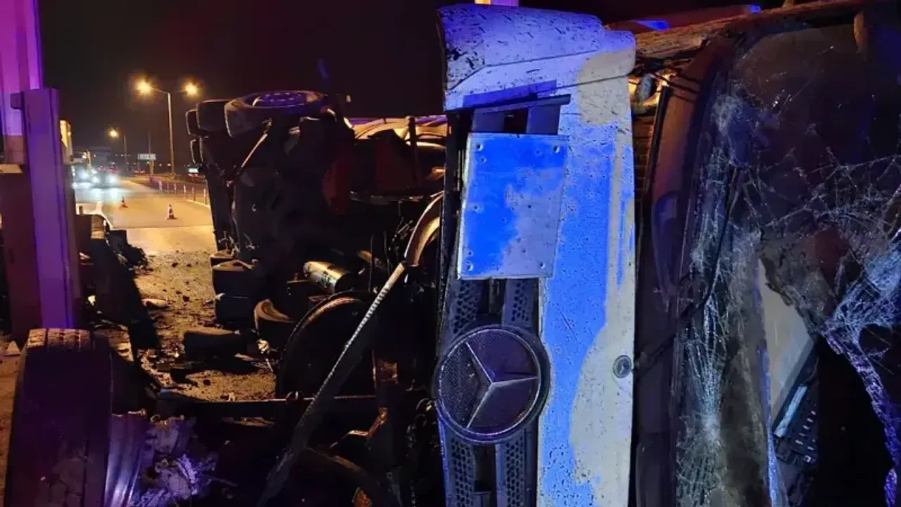 TEM'de Tanker Devrildi