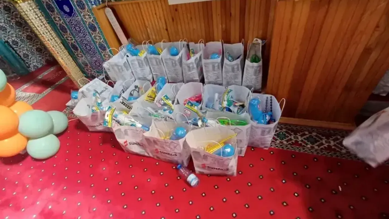 Tepeköy Mevlana Camii’nde Yaz Kur’an Kursu Kapanış Programı Coşkuyla Gerçekleştirildi