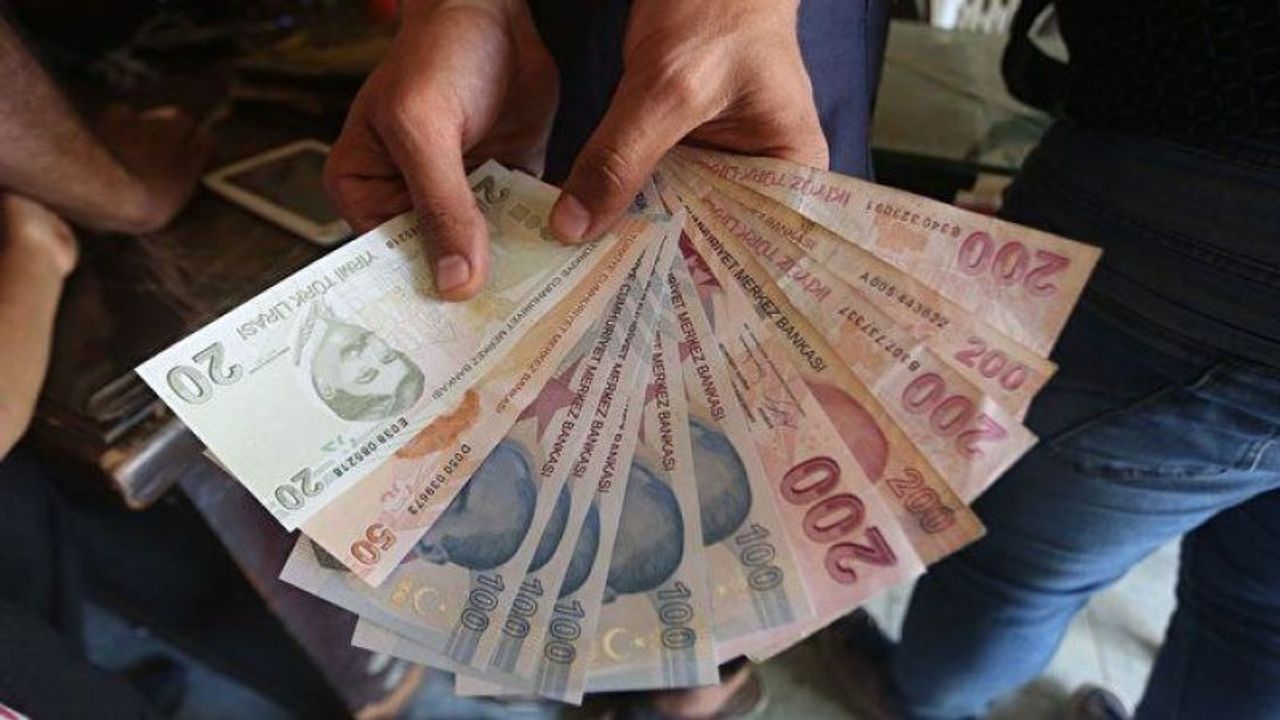 Memur maaşları ne kadar oldu? Öğretmen, polis, gassal, hemşire... İşte yeni zamma göre maaşlar