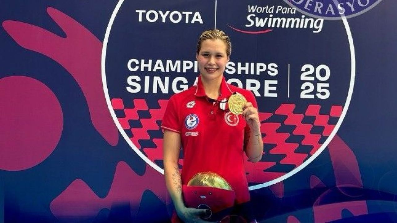 Defne Kurt’tan Dünya Şampiyonası’nda Tarihi Rekor!