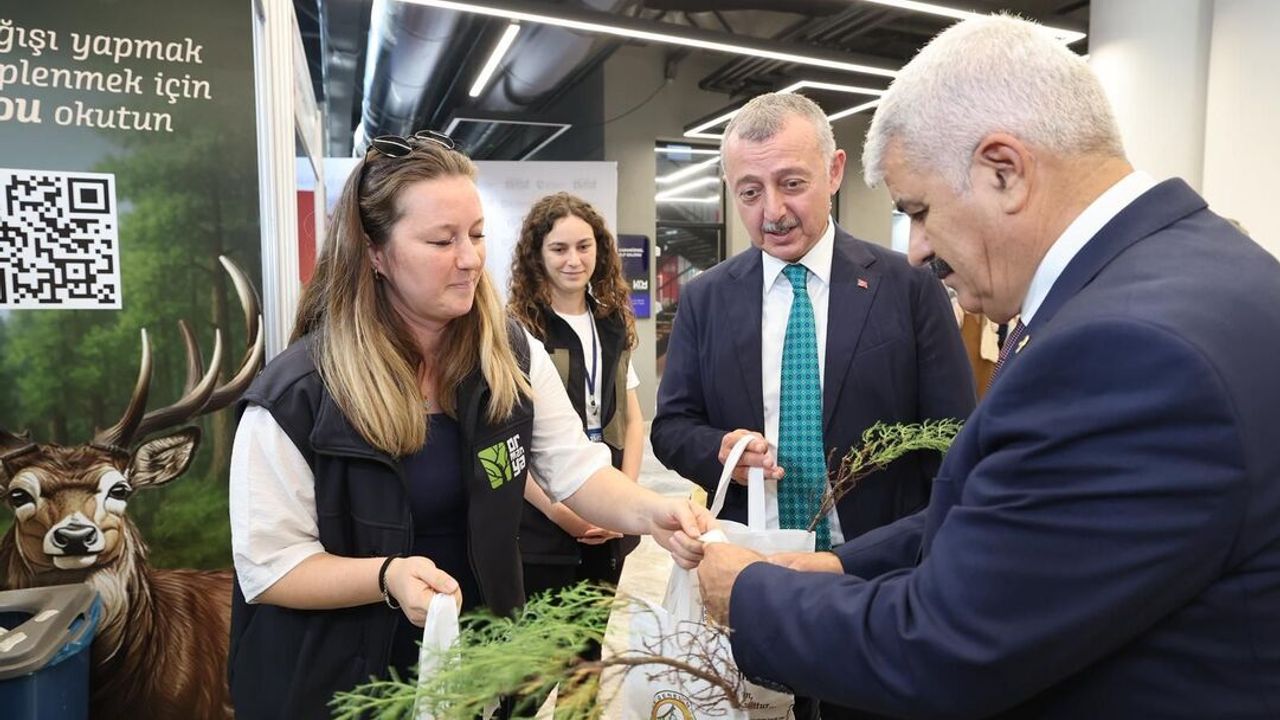 Başkan Büyükakın: “Kitap Fuarı, Kentin Geleceğine İz Bırakıyor”
