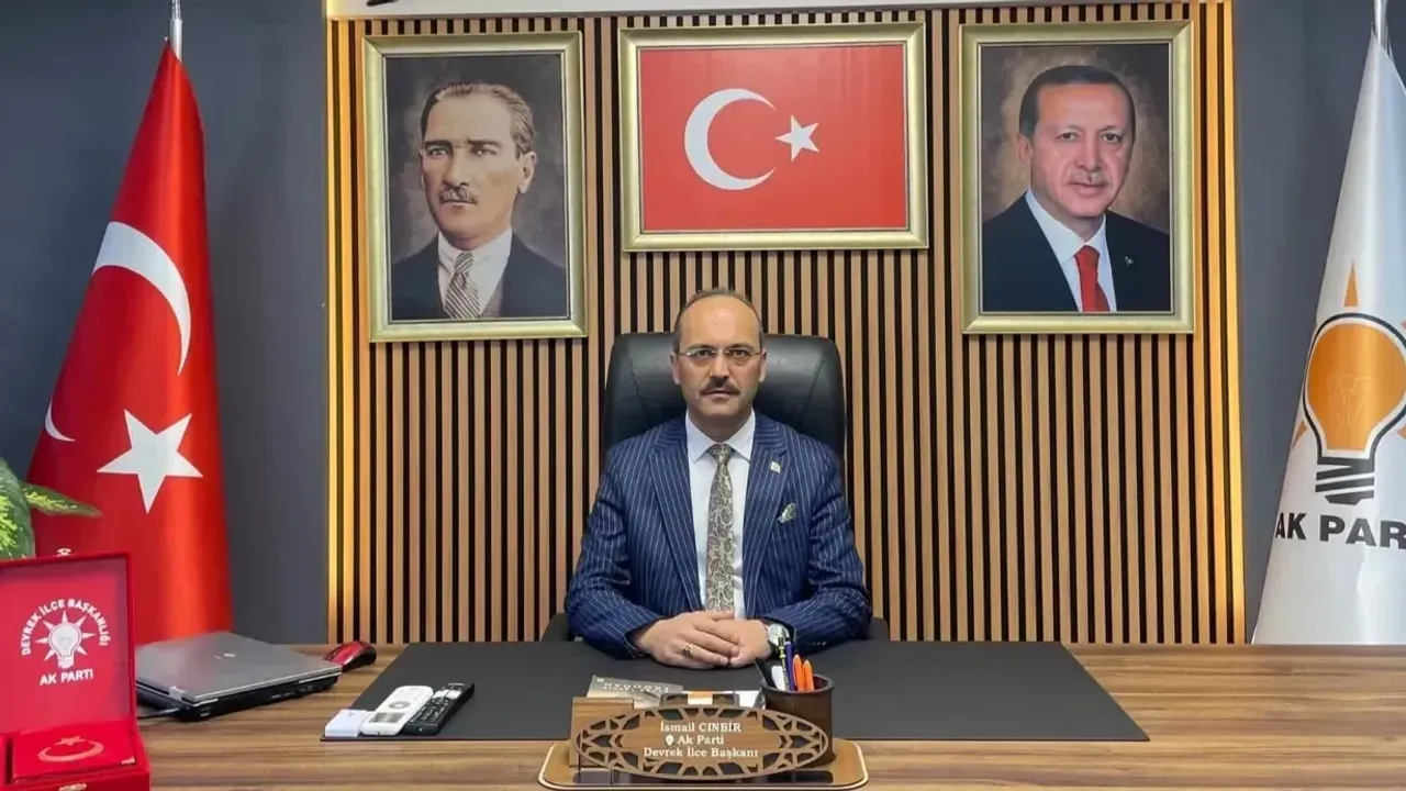 AK Parti İlçe Başkanı Görevinden İstifa Etti