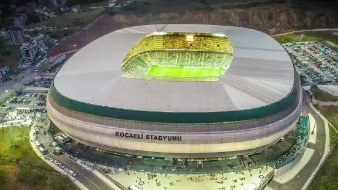 Kocaelispor'da 100 Milyonluk İmza Bugün Atılıyor