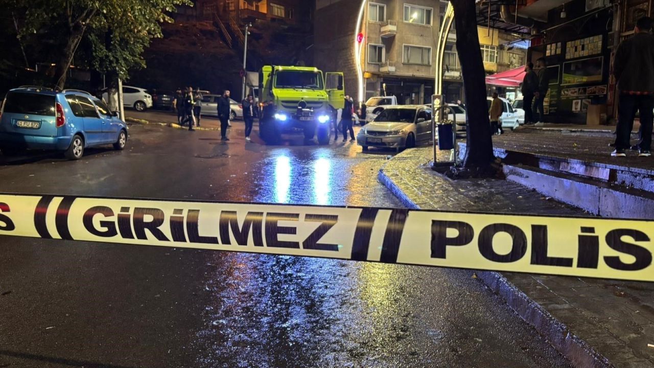 İzmit’te Jiletle Kendine Zarar Veren Şahısın Ölümü: 3 Kişi Tutuklandı, 1 Ev Hapsi