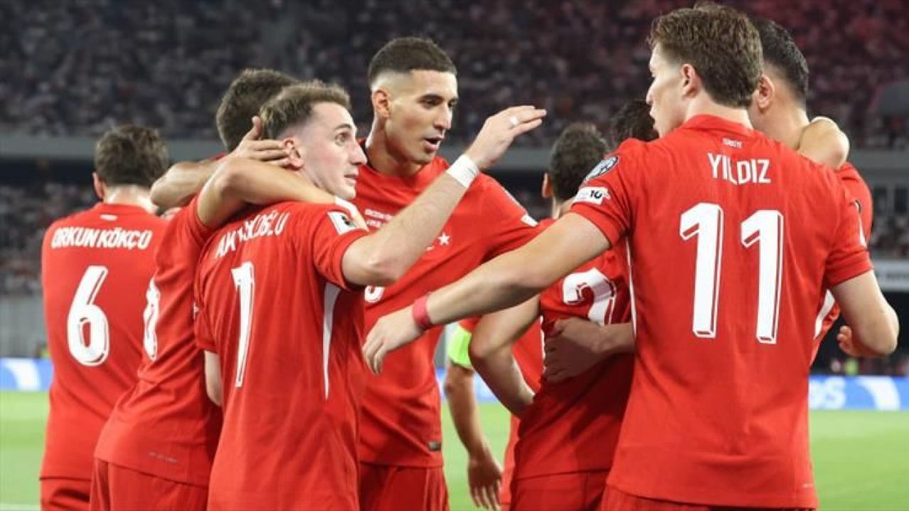 Bulgaristan - Türkiye Maçı İlk 11'ler Belli Oldu