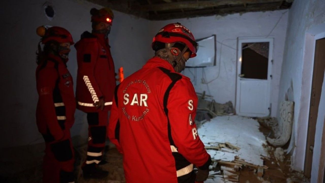 Düğüne Hazırlanan Aileye Tavan Çöktü