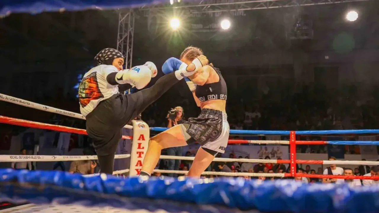 Kocaeli’de kick boks fırtınası esti