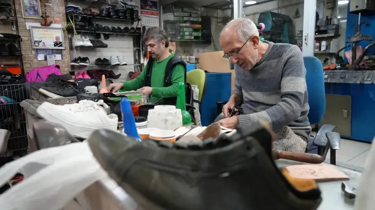 Yağışlar başladı, vatandaş tamire yöneldi