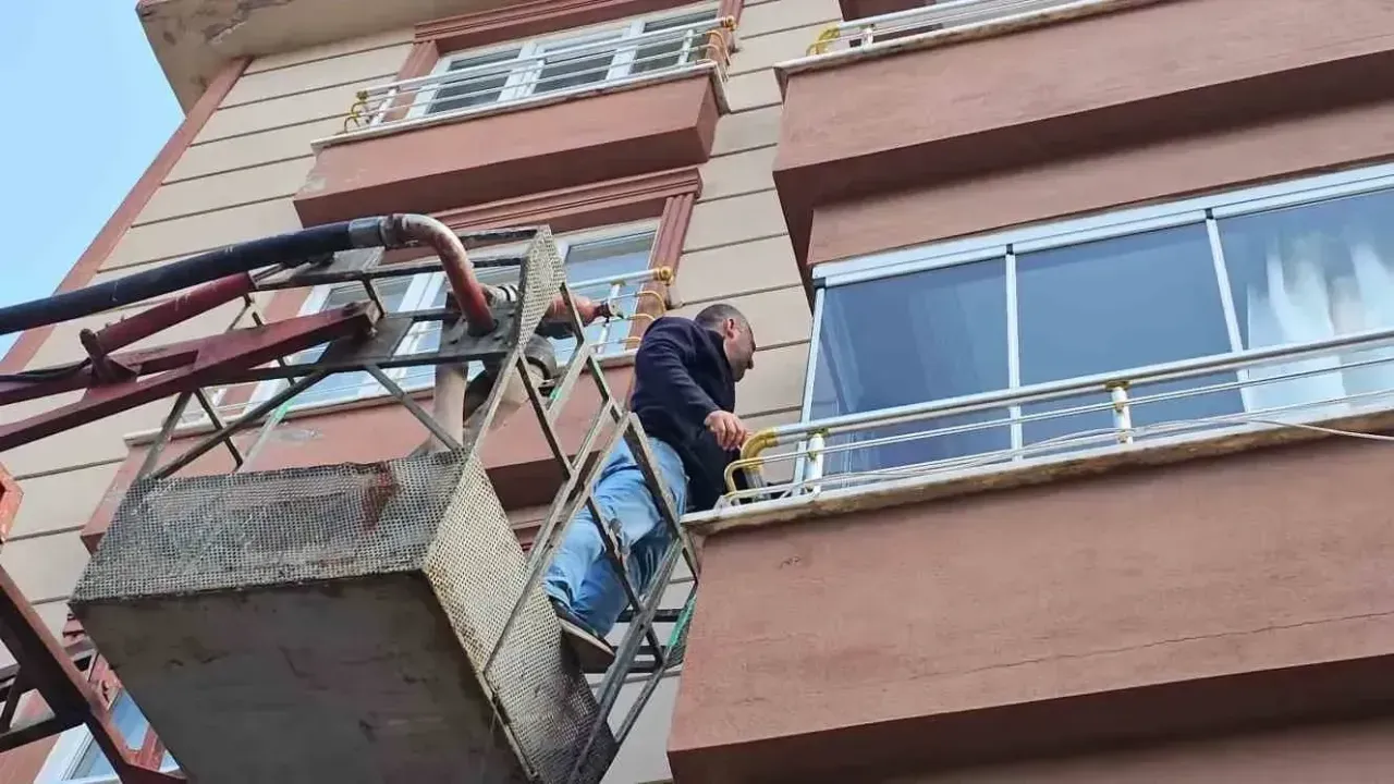 Yaşlı kadın evinde ölü bulundu