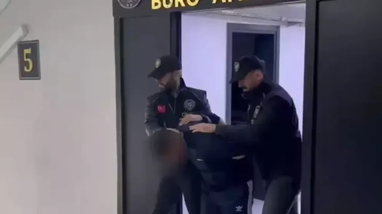 Eski Eşini Çocuğu İçin Öldürdü