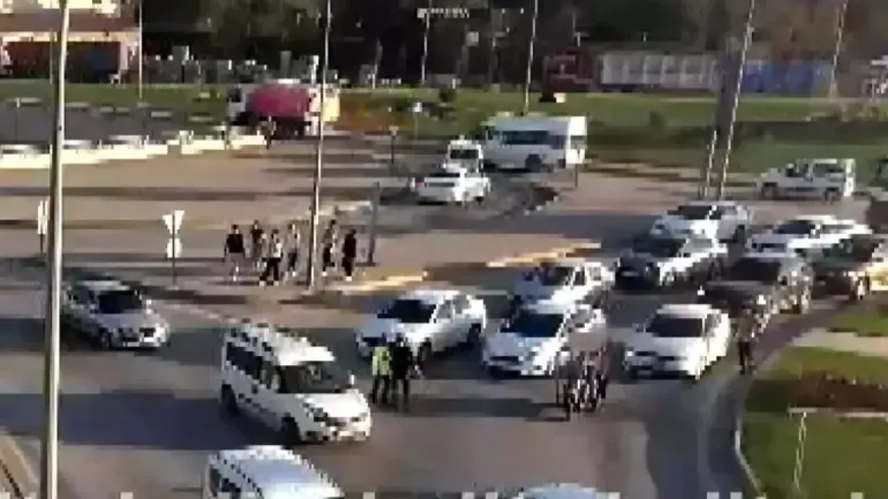 Polise Sopayla Saldırdı!