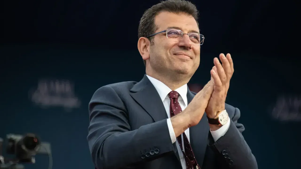 İmamoğlu Duruşmaya Çıkmadan Davadan Kurtuldu