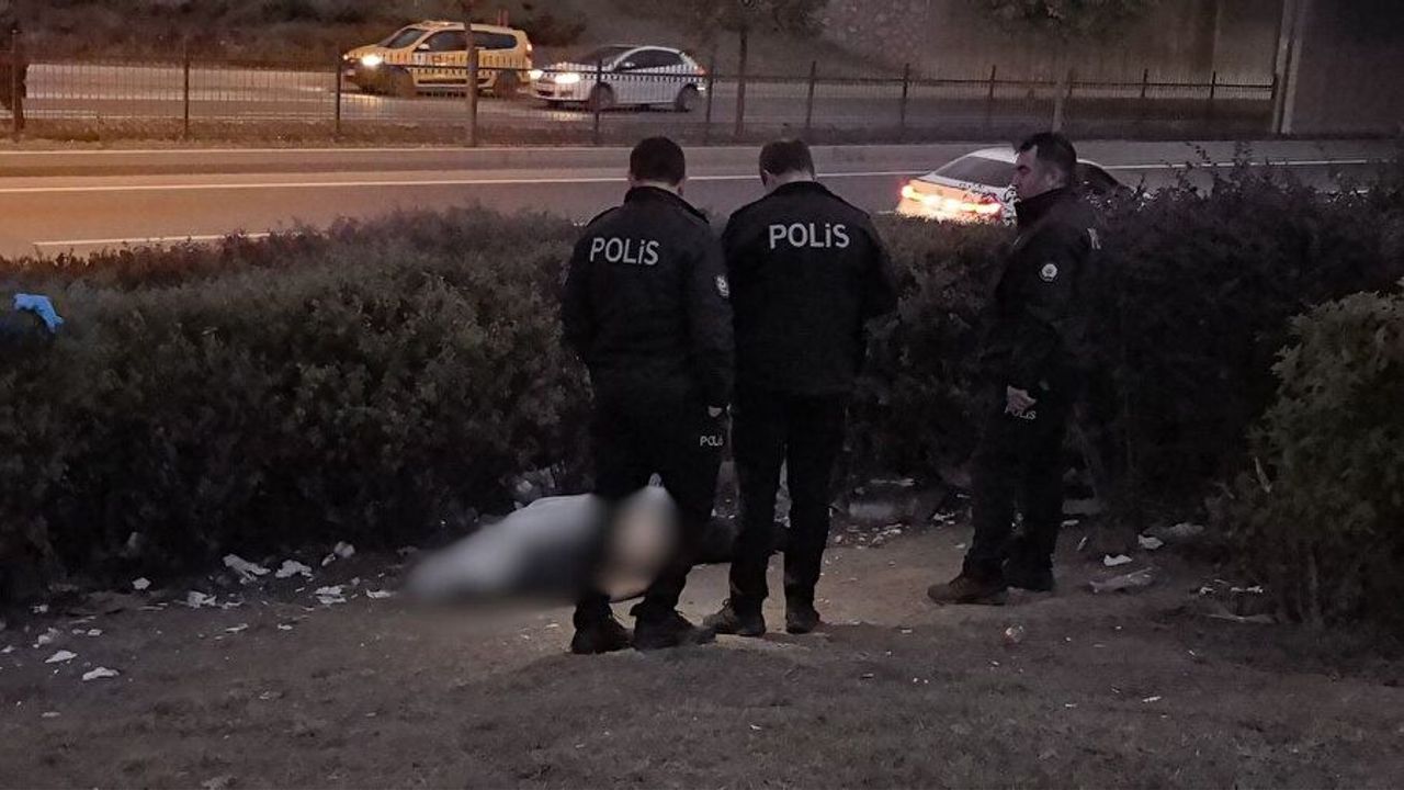 Köprülü Kavşakta Ceset Şoku