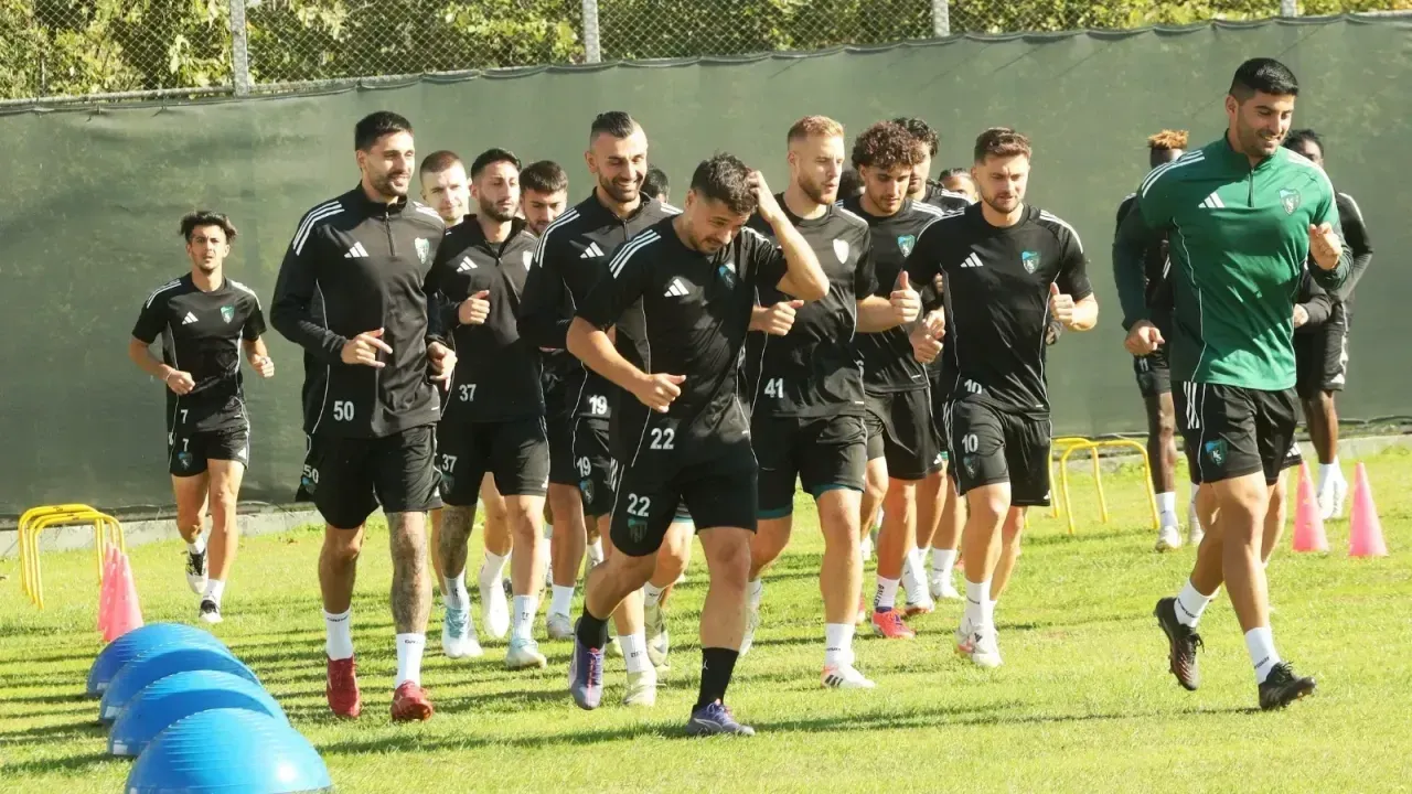 Kocaelispor Alanyaspor'a bileniyor