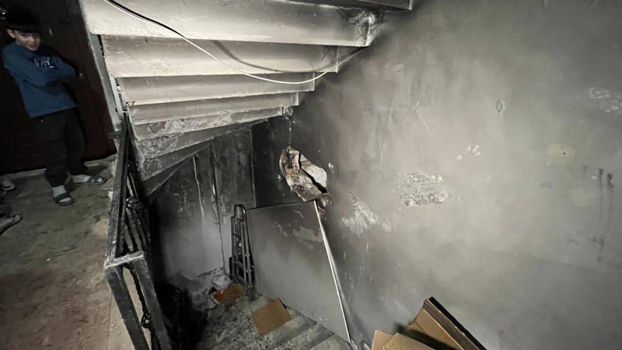 Eski Eşinin Evini Ateşe Verdi