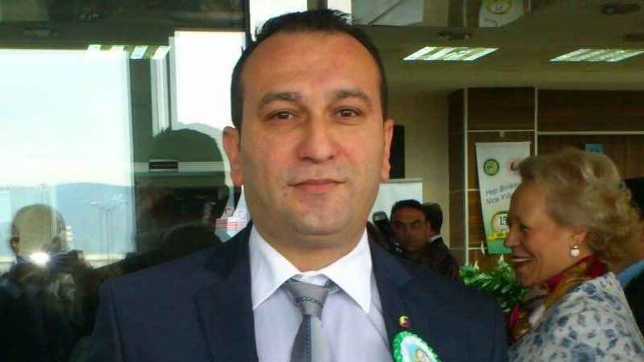 KÖRFEZ’DE İSTİFA FURYASI SÜRÜYOR