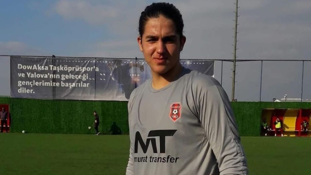 Kocaelili Genç Kaleci Hayata Gözlerini Yumdu