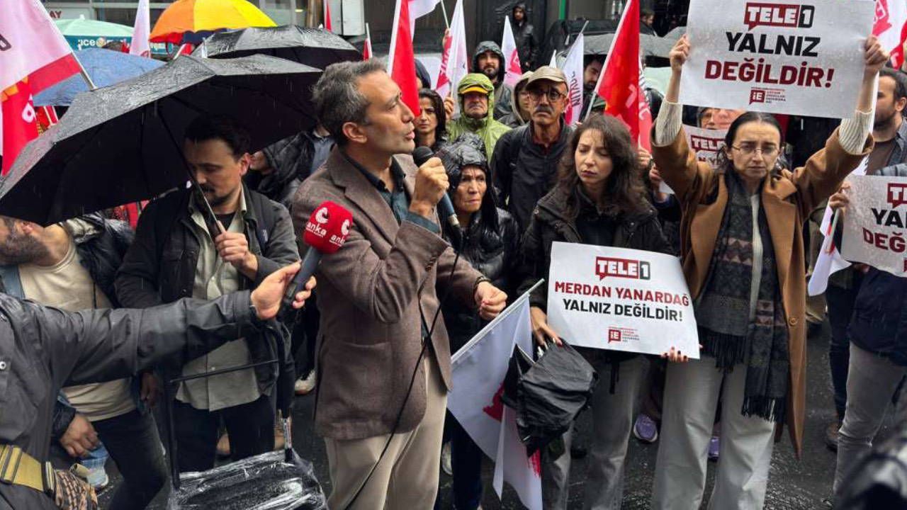 Tele 1’in Önünde Basın Özgürlüğü Nöbeti