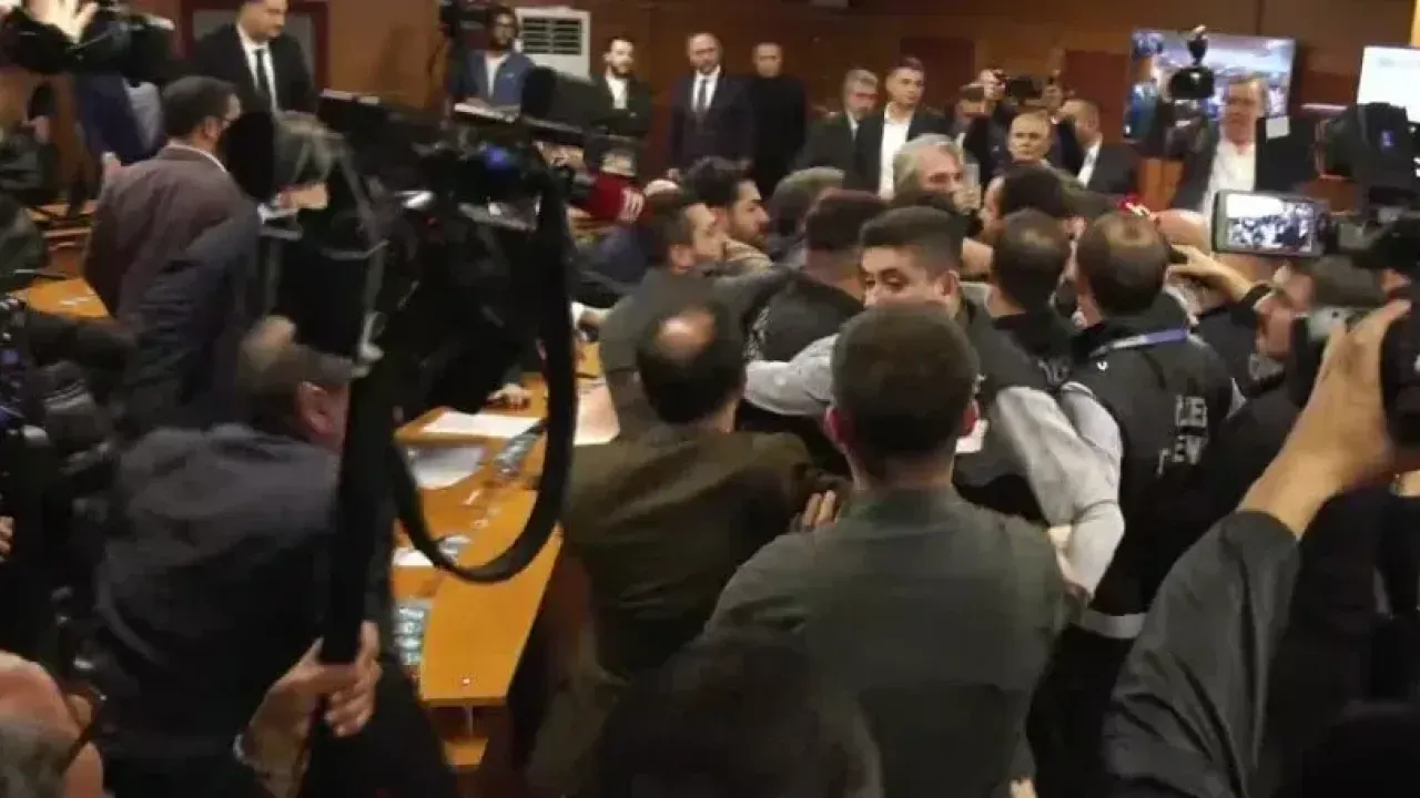 Bayrampaşa’da Gergin Seçim Tamamlandı