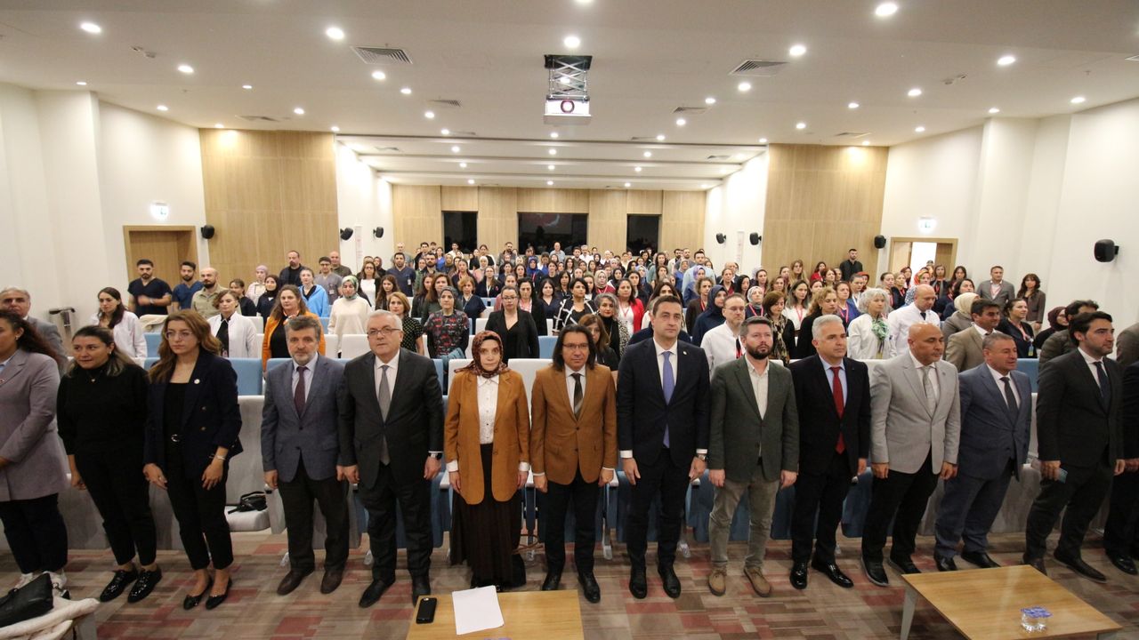 KOCAELİ’DE ORGAN VE DOKU NAKLİ SEMİNERİ DÜZENLENDİ