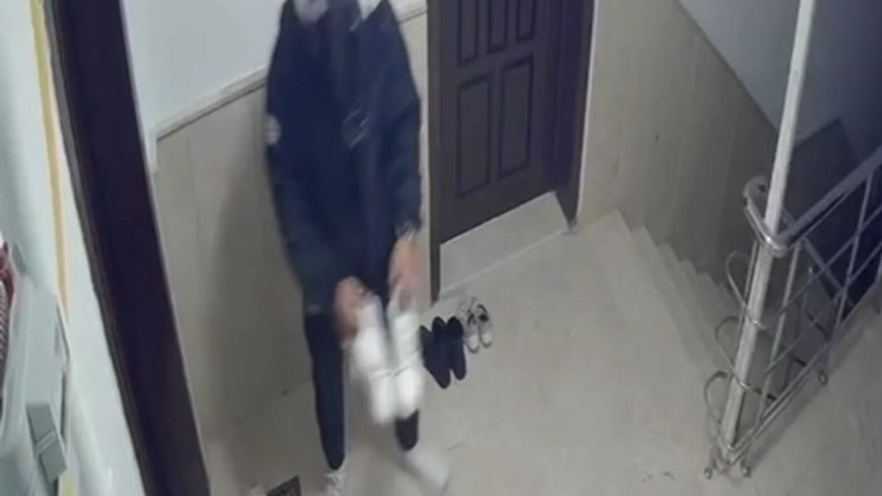 Yemeği bıraktı ayakkabıyı çaldı