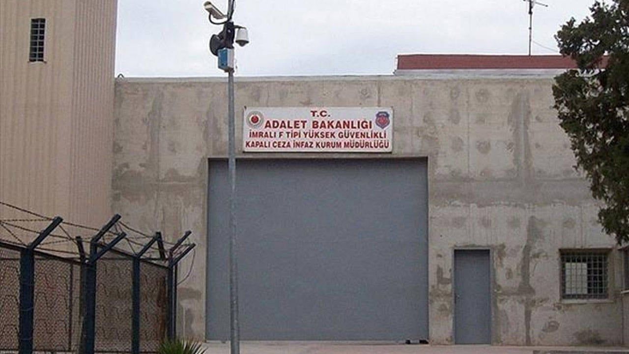 Terörist Ele Başı Öcalan Ailesi İle Görüştü