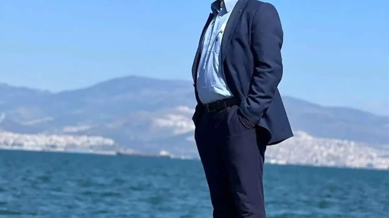 Futbol maçında kalbine yenildi!