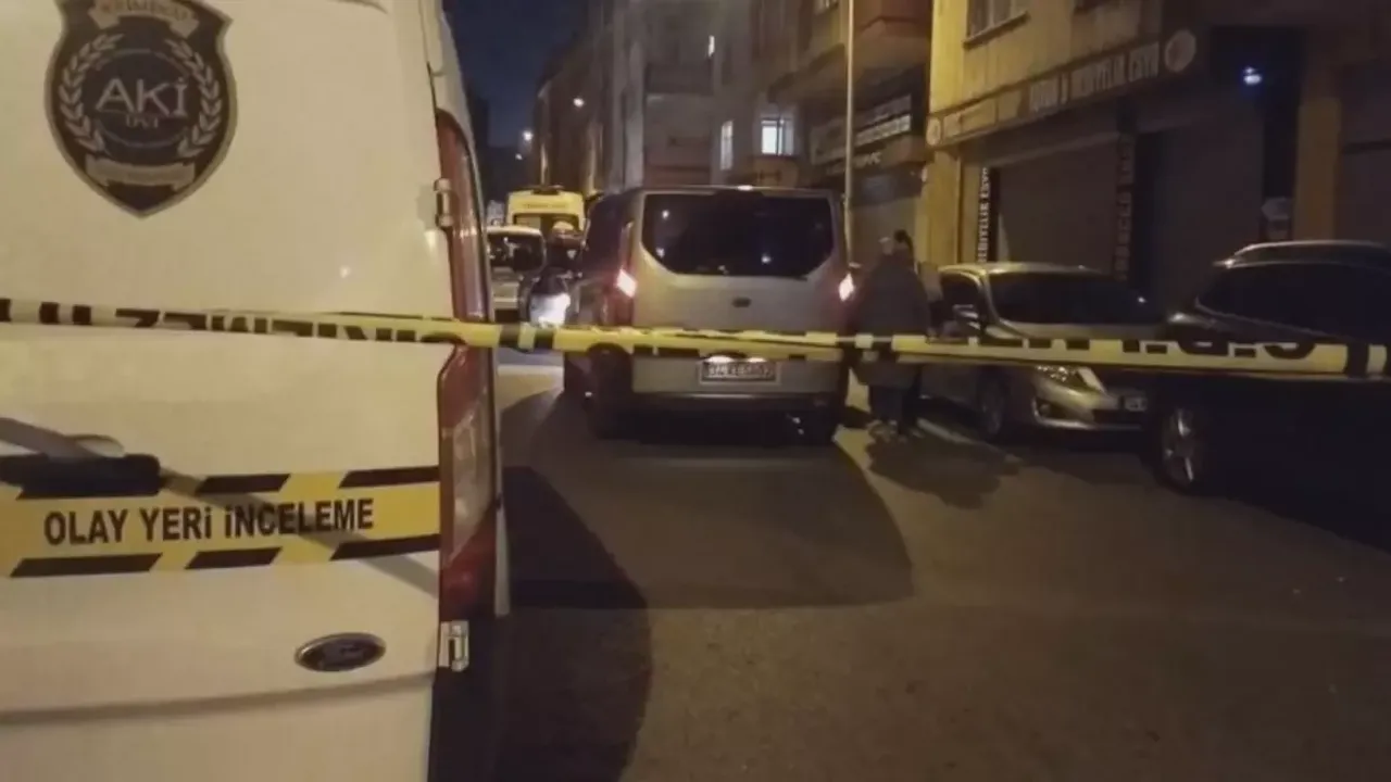 9 yaşındaki oğlunu öldürdü