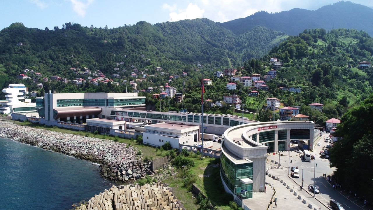 Yeni Yılda Gürcistan'a Geçiş Değişecek