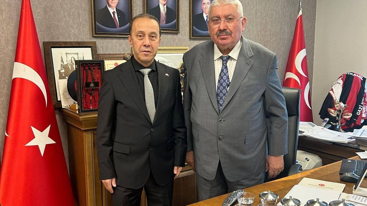 MHP Kocaeli'de Başkan Akın, İl Yönetimini Genel Merkez’e Teslim Etti