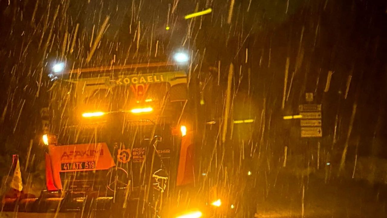 Yaylada zor anlar: Büyükşehir ekipleri kurtardı