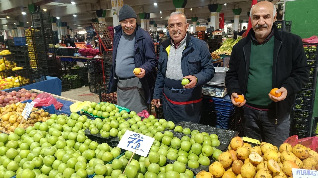 Bayram Sonrası Pazar Tezgâhı Cep Yakıyor