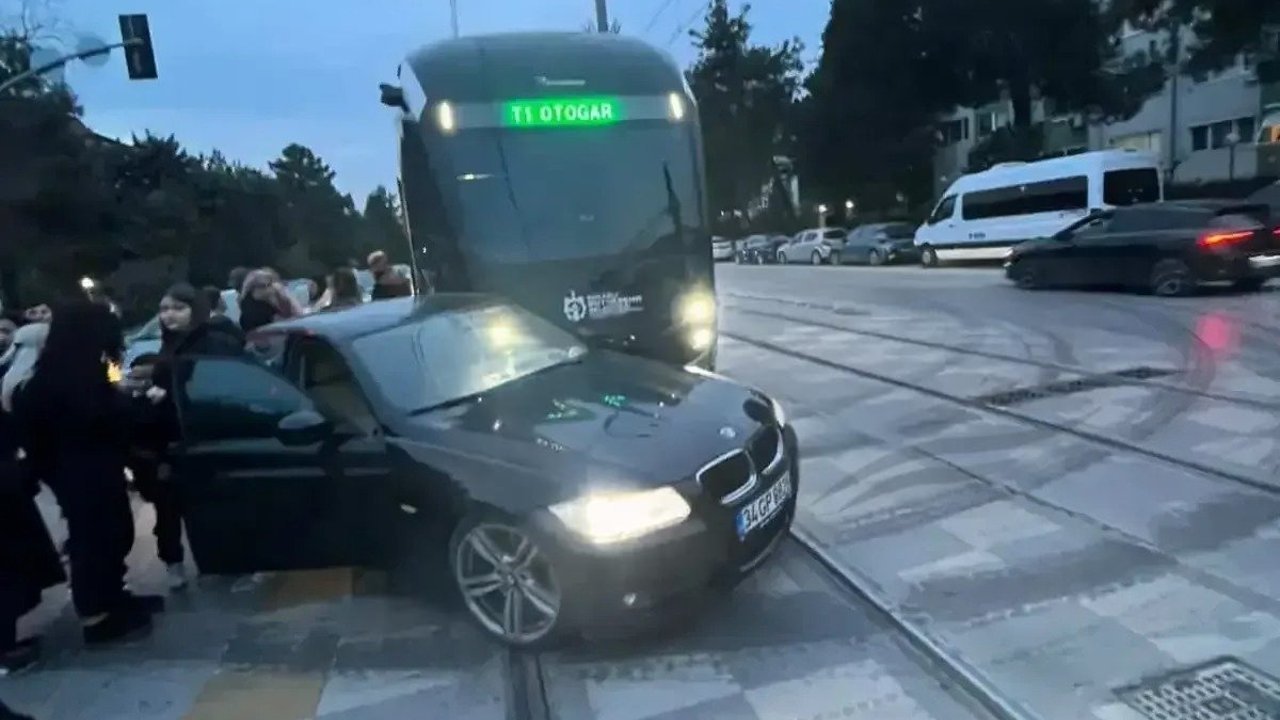 Yahya Kaptan'da Tramvay Kazası