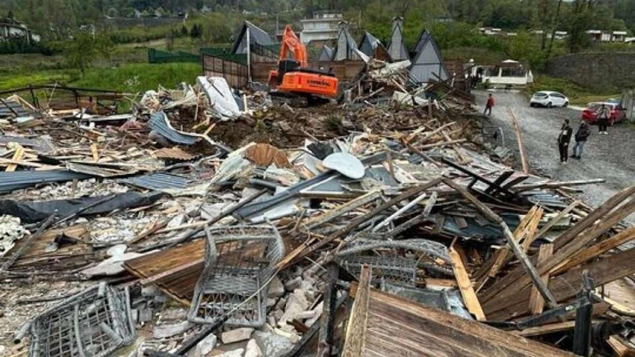 Sapanca’daki Cinayetin Ardından Bungalovlar Yıkıldı