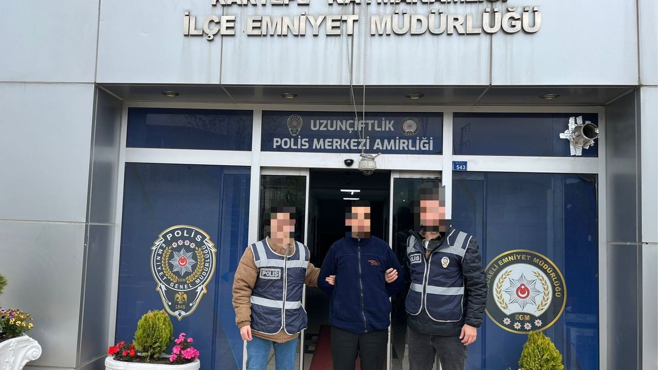 Kocaeli Polisi Zehir Tacirini Kıskıvrak Yakaladı