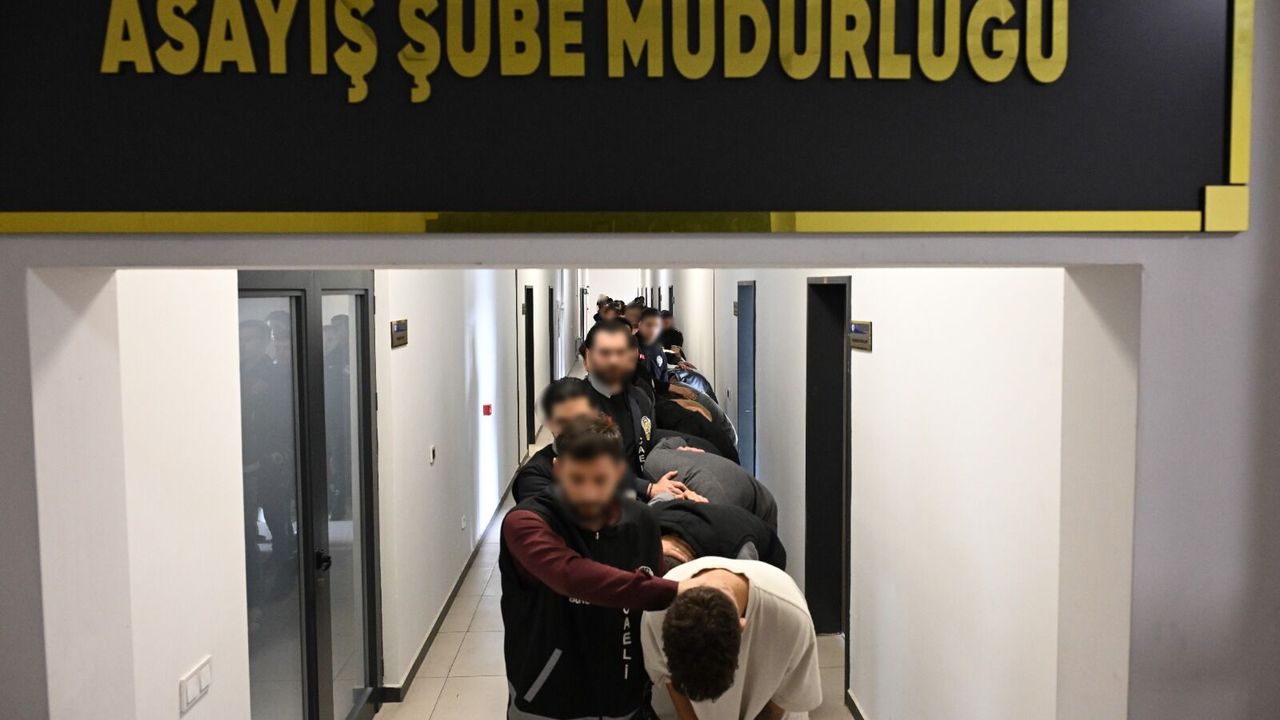 Kocaeli merkezli operasyonda 35 şüpheli tutuklandı