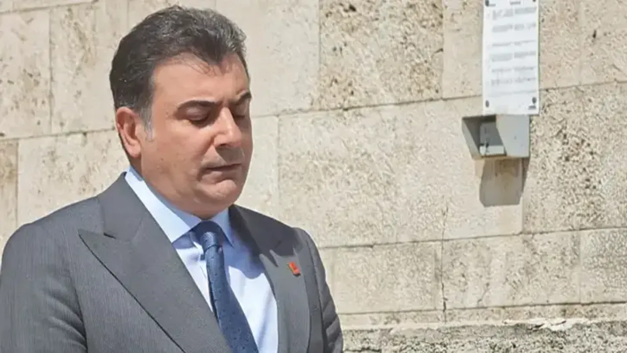 CHP PM’de 28 Üye Toplu İstifa Etti: Kurultay Süreci Başlıyor