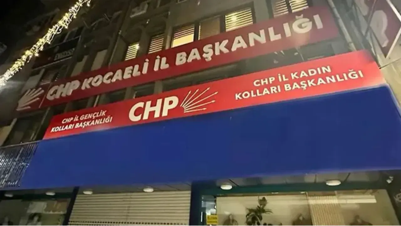 Butlan Başkan Kılıçdaroğlu'na tepki merdivenlerde 