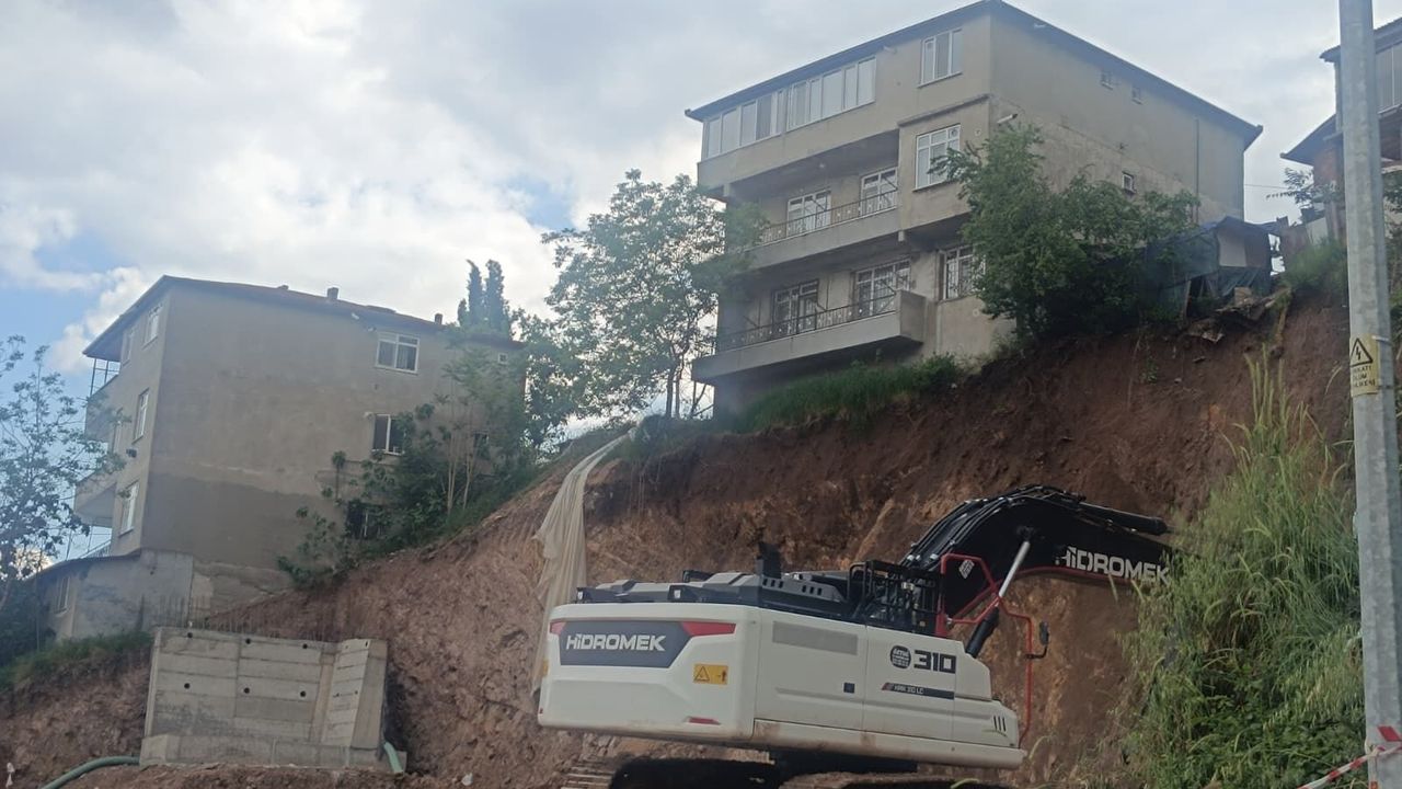 Topçular’da 5 Bina Tahliye Edilmişti: “Mağdurların Beklediği Çalışma Nihayet Başlıyor”