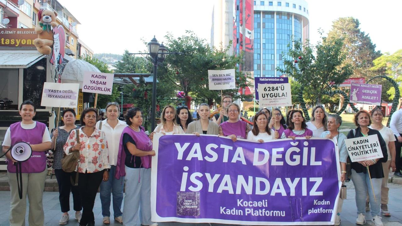 Kocaeli Kadın Platformu Karısını Bıçaklayan Caniyi