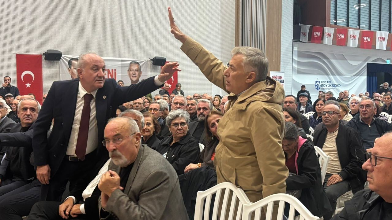 Yeni Parti kongresinde aday tanıtım toplantısında gerginlik