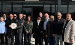 CHP Demokratik Değişim Hareketi’nden Kartepe Vanlılar Derneği’ne Ziyaret